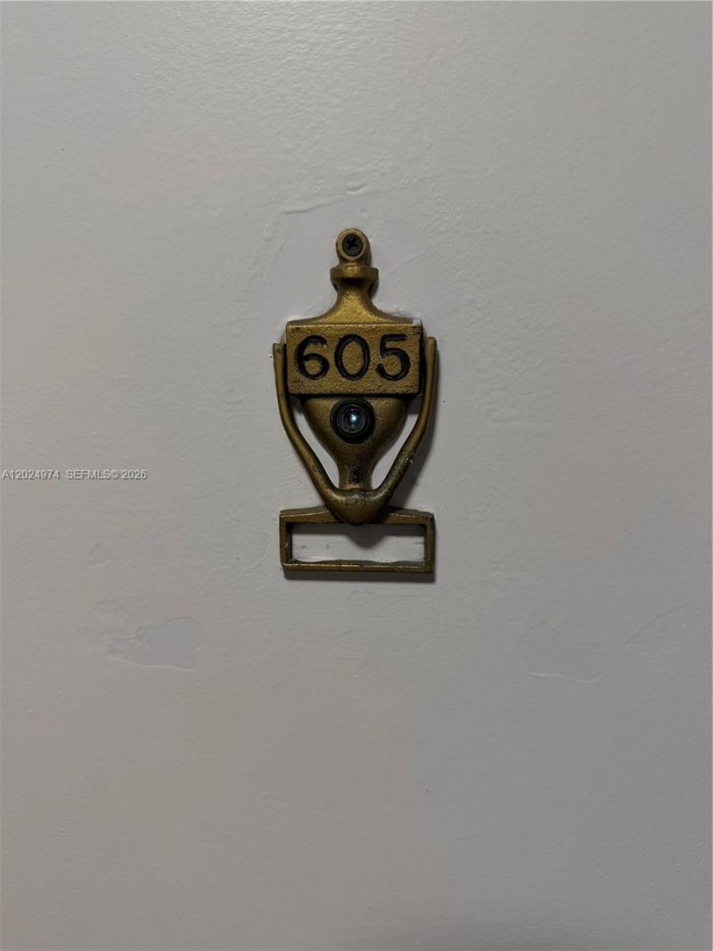 1470 NE 125th Ter , Unit 605, North Miami, FL 33161 Photo