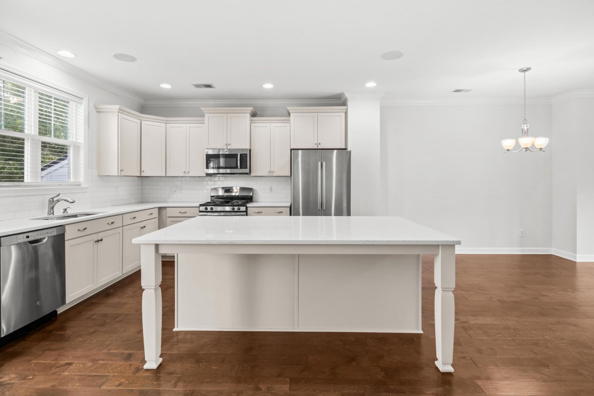 1545 Moss Spring Road Photo 13