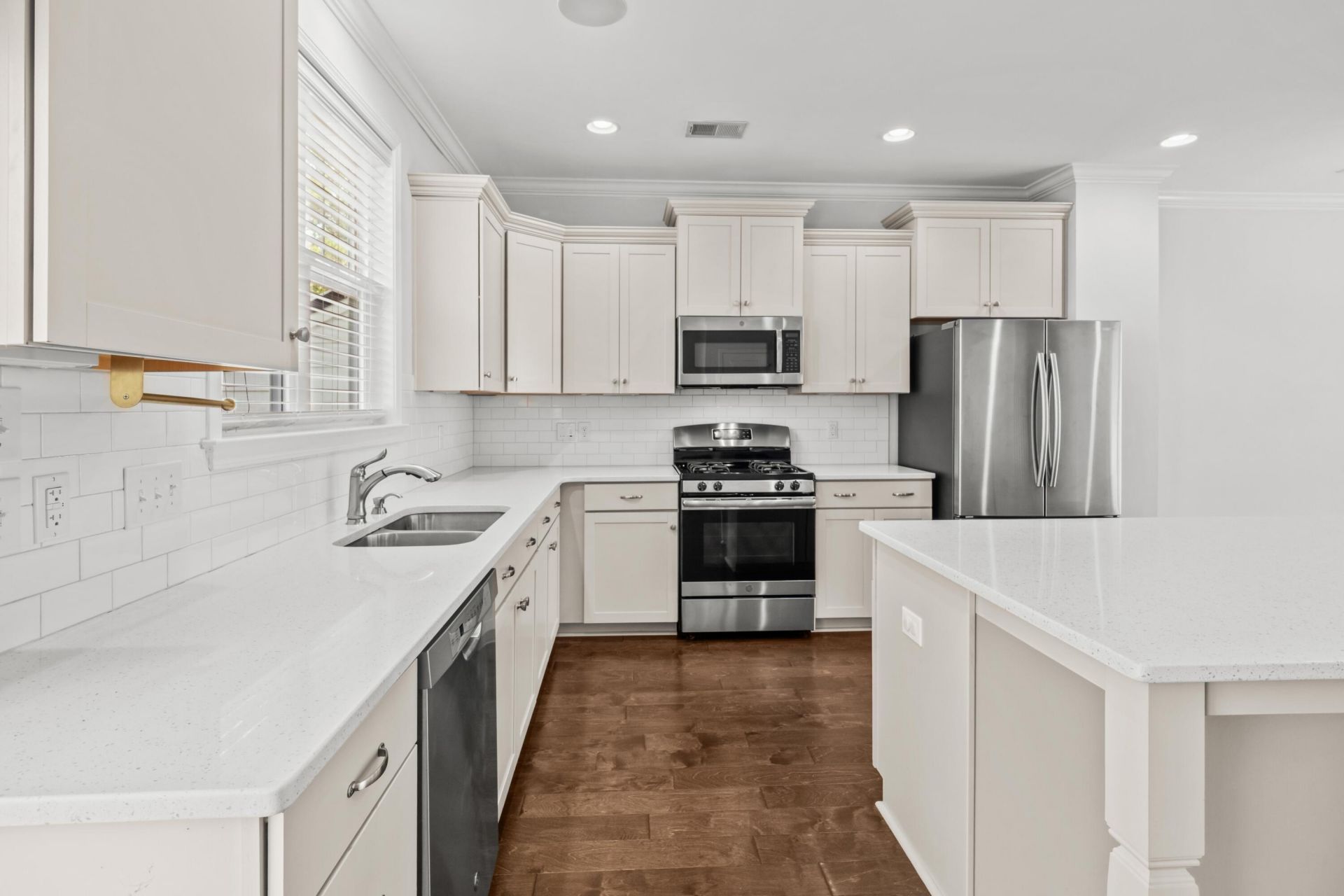 1545 Moss Spring Road Photo 15