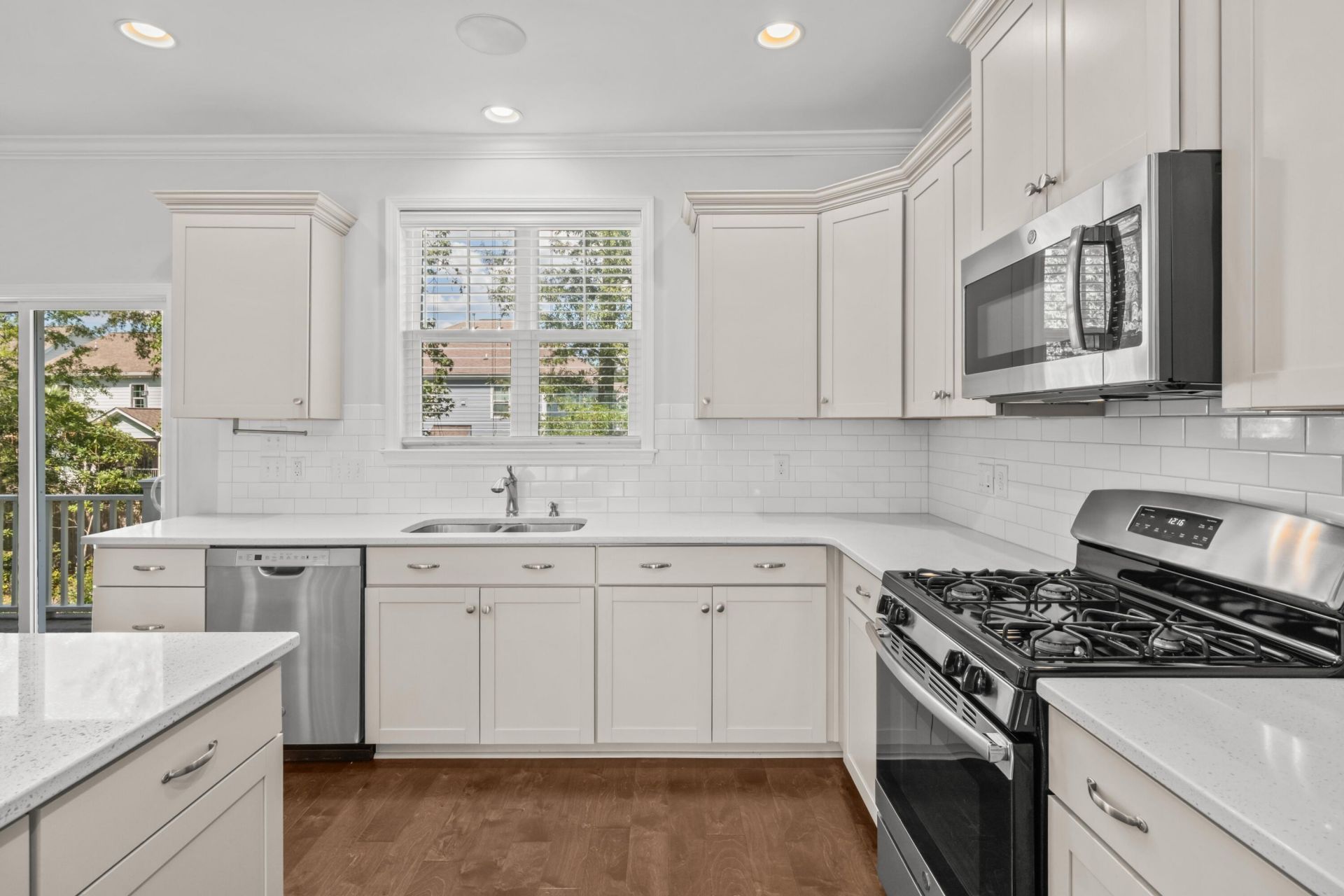 1545 Moss Spring Road Photo 19