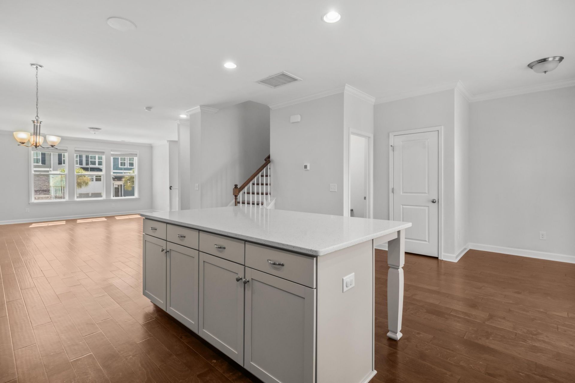 1545 Moss Spring Road Photo 20