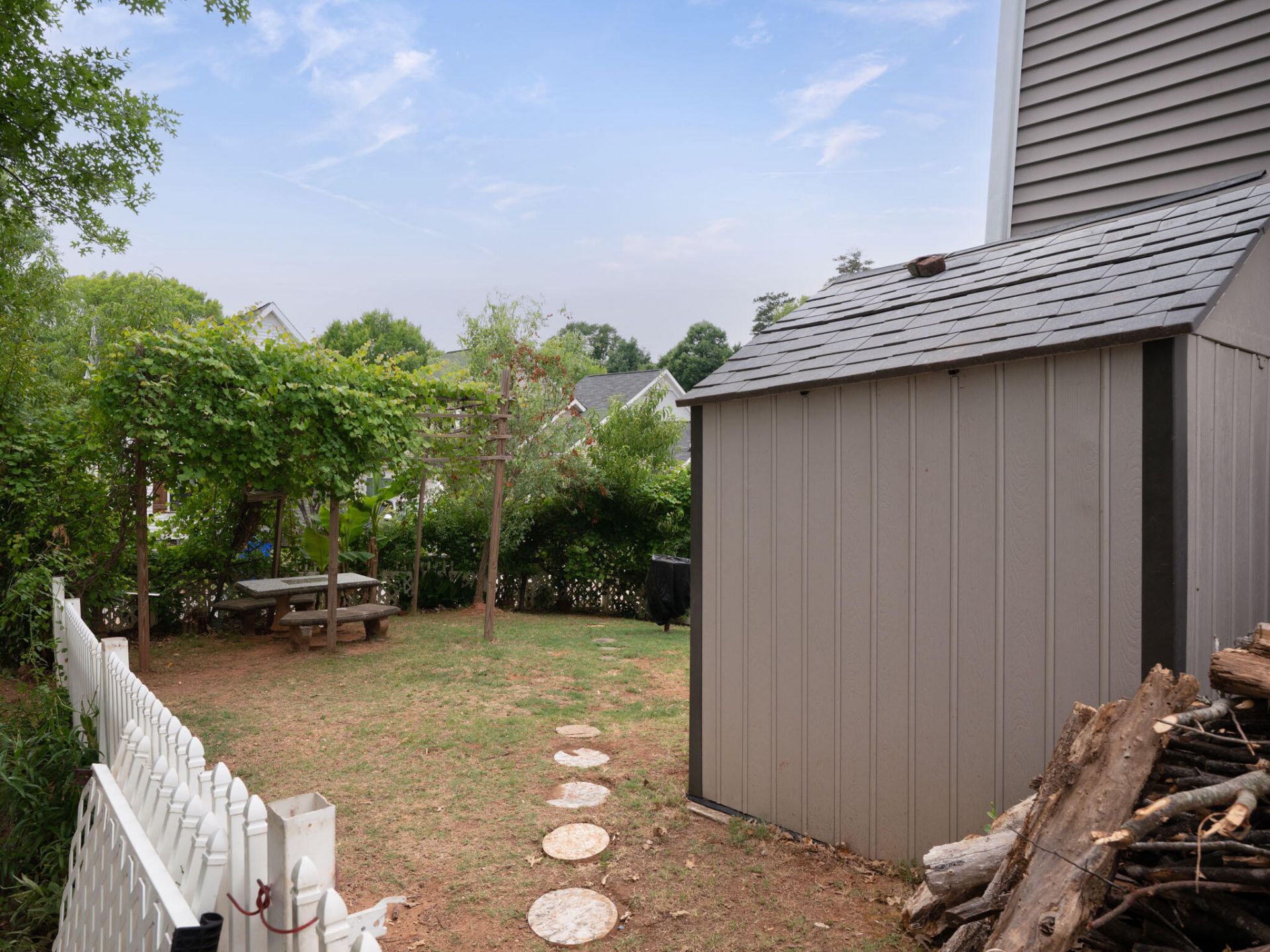 115 Provence Street Photo 19