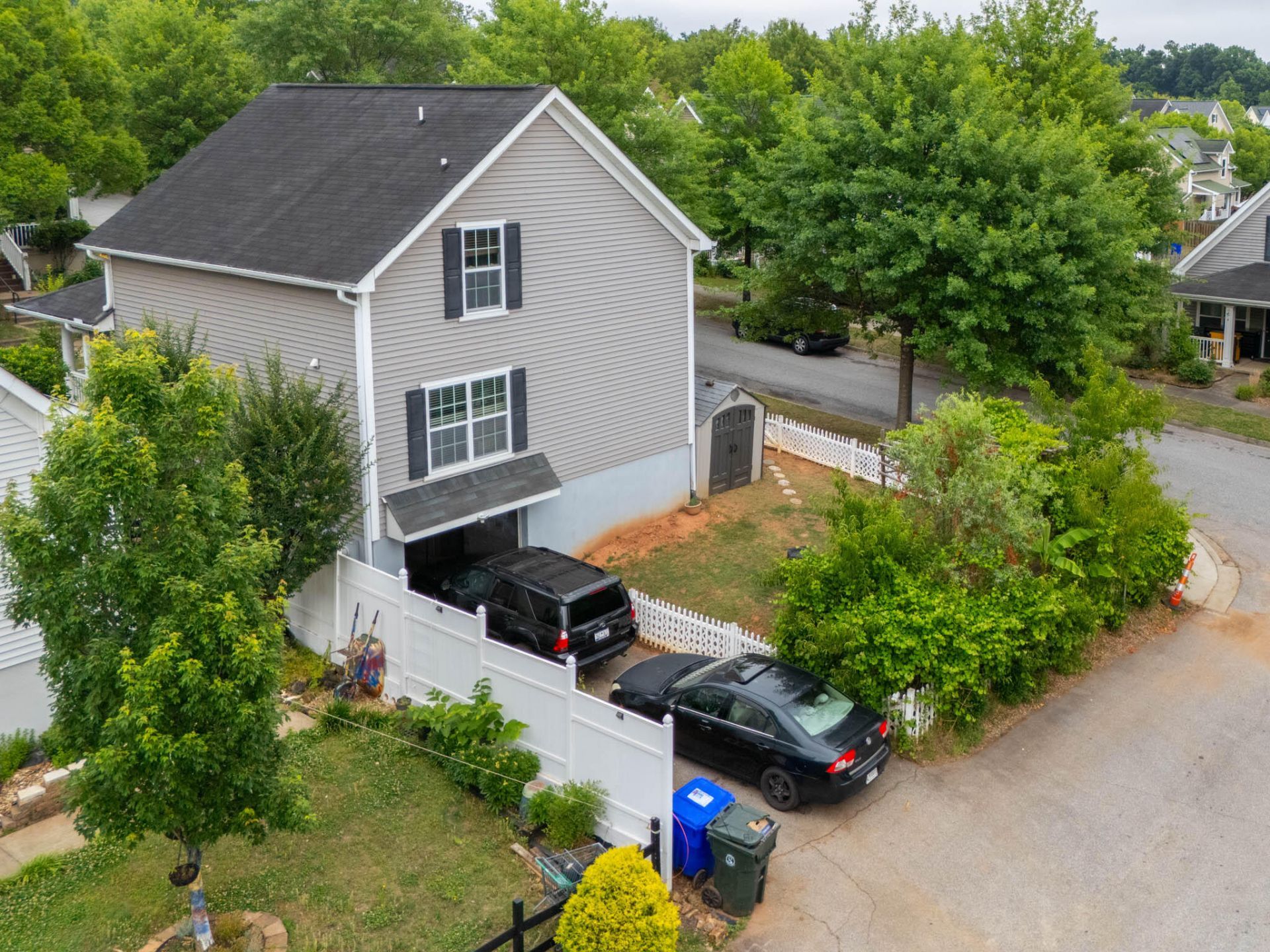 115 Provence Street Photo 4