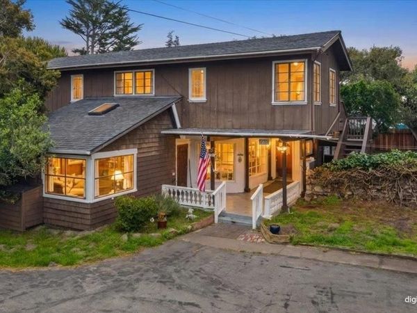 841 Congress Avenue, Pacific Grove, CA 93950