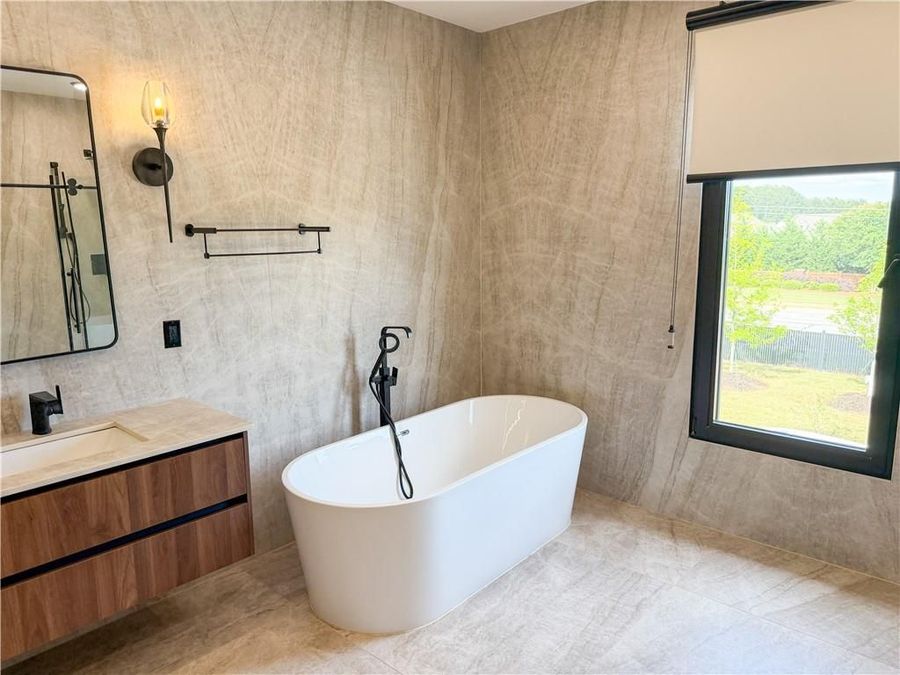 Property Image 75