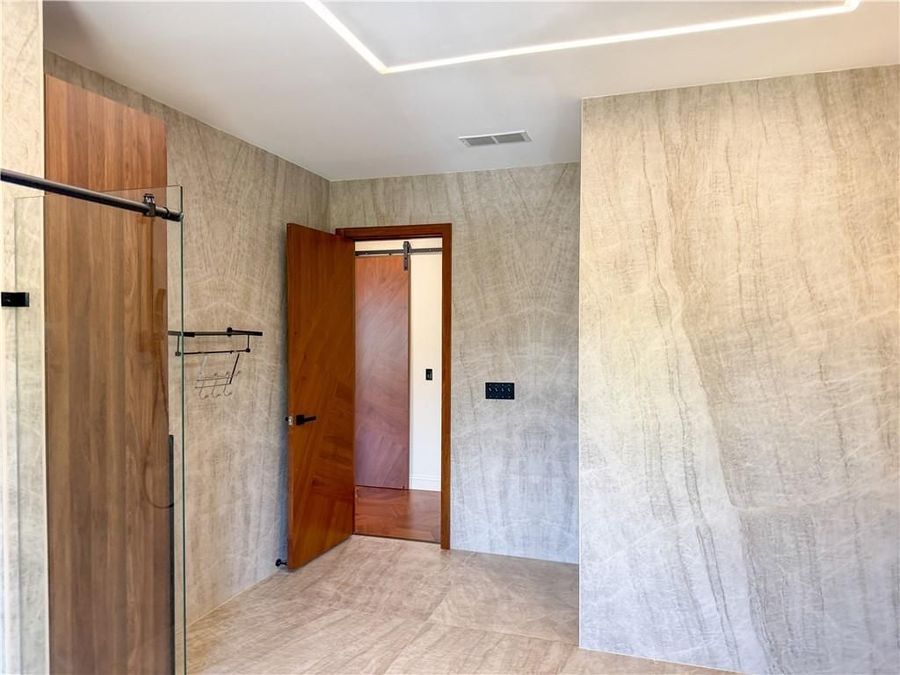 Property Image 78