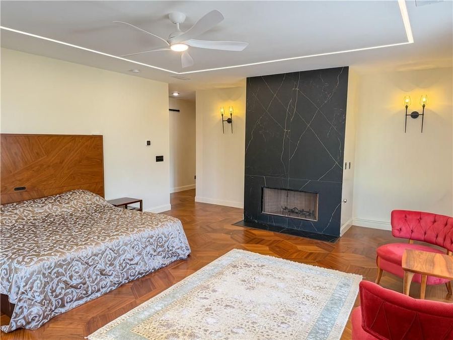 Property Image 81
