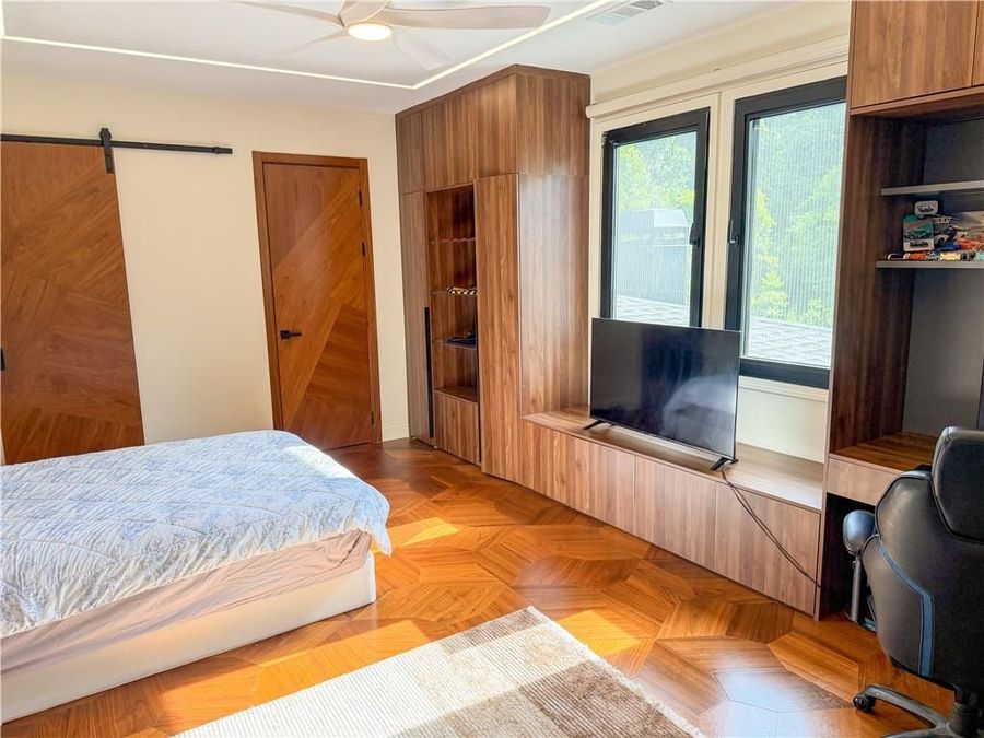 Property Image 84
