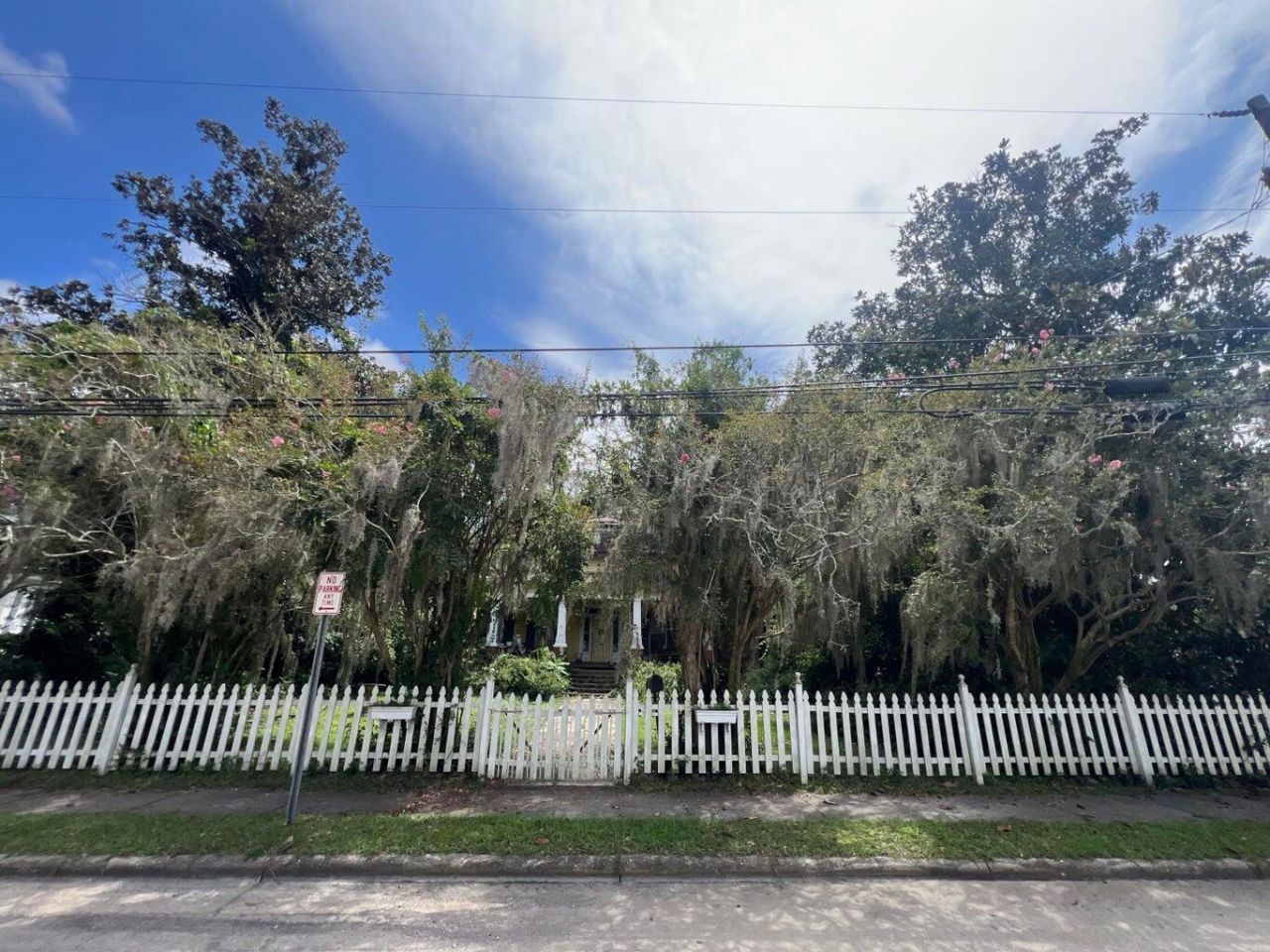 422 Hampton Street Photo 4