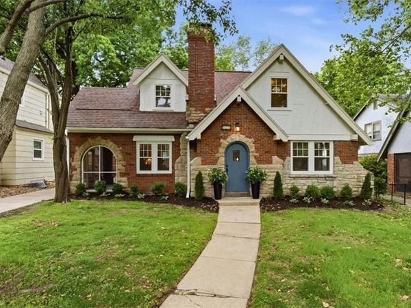 239 E 73rd Terrace, Kansas City, MO 64114