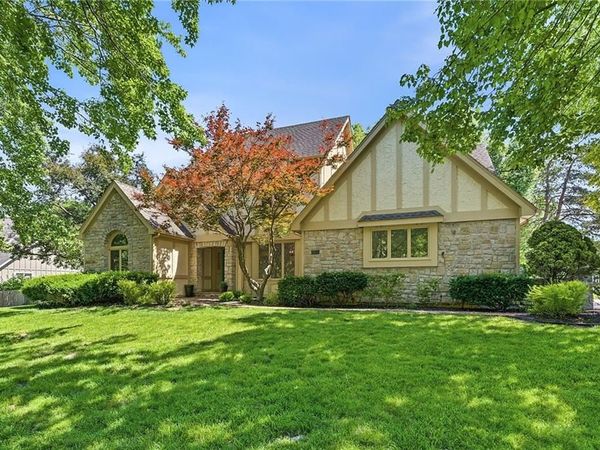 3405 W 121st Street, Leawood, KS 66209