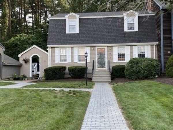 24 Camelot Court, Unit 24, Stoughton, MA 02072