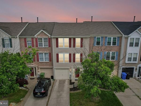 24 CLEMENS LANE, BLACKWOOD, NJ 08012