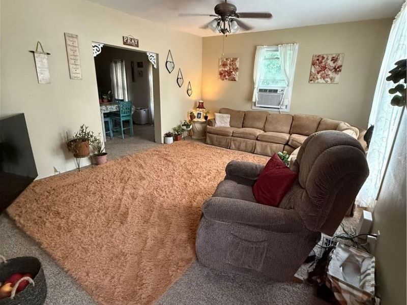 740 Minerva Street, East Liverpool, OH 43920 Photo 4