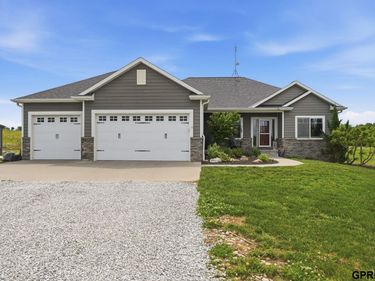 20550 SW Deer Track Circle, Martell, NE 68404