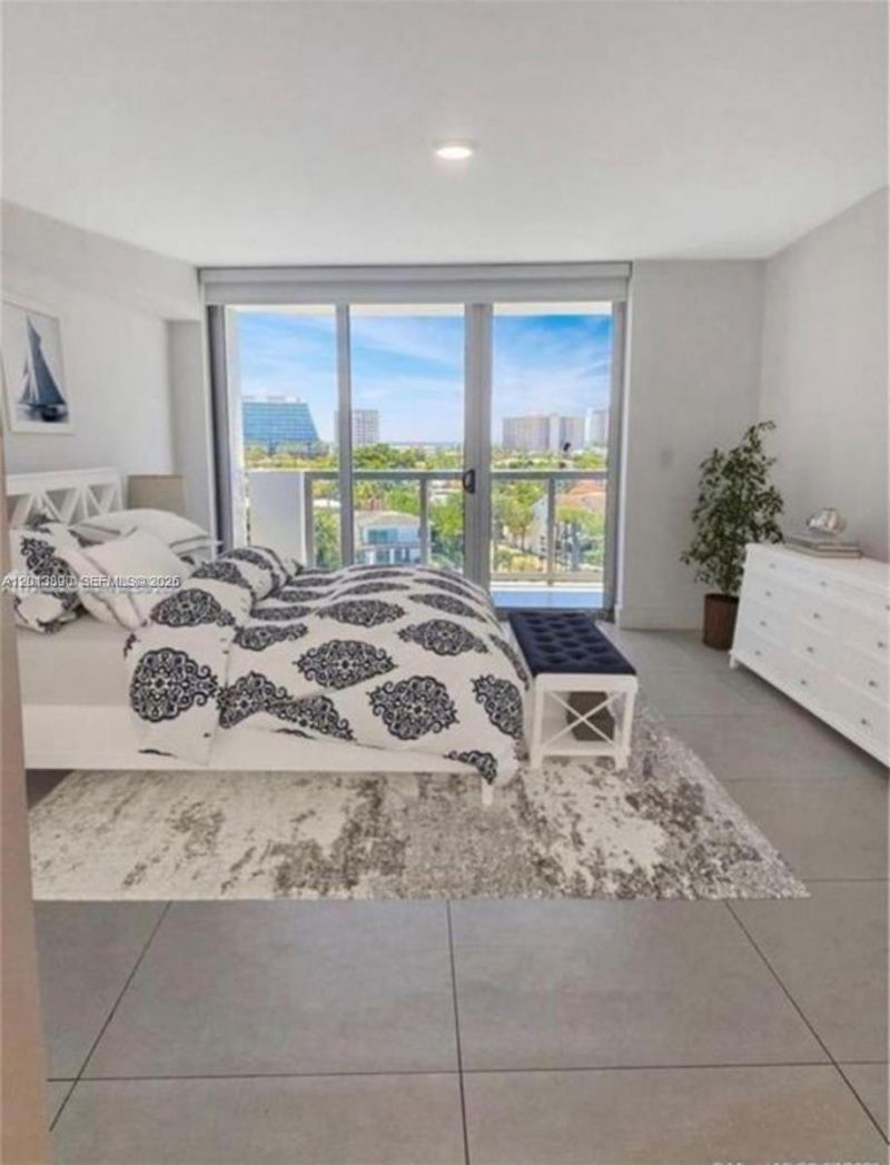 9261 E Bay Harbor Dr , Unit 704, Bay Harbor Islands, FL 33154 Photo
