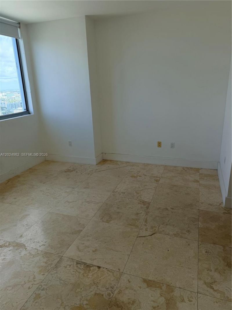 92 SW 3rd St , Unit 3909, Miami, FL 33130 Photo