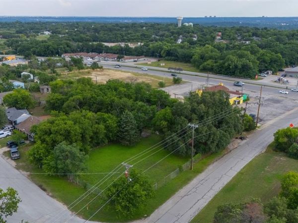 2508 Biway Street , Sansom Park, TX 76114