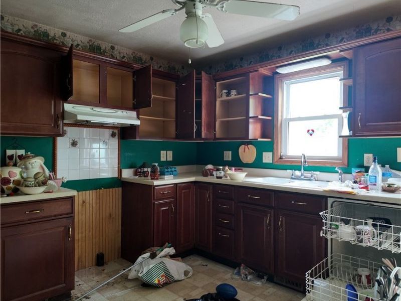 217 S Marietta Street, Saint Clairsville, OH 43950 Photo 5