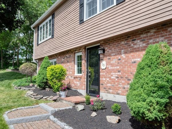 19 Essex Heights Drive, Weymouth, MA 02188