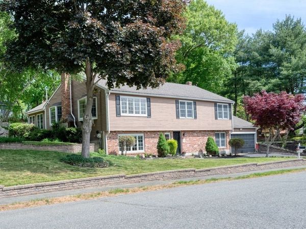 19 Essex Heights Drive, Weymouth, MA 02188
