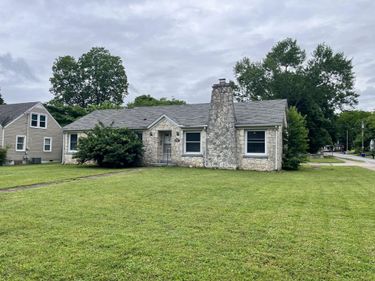 1701 Kenton Street, Bowling Green, KY 42101