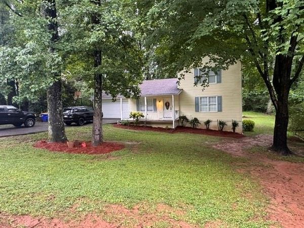 2800 Carrie Drive NW, Kennesaw, GA 30144