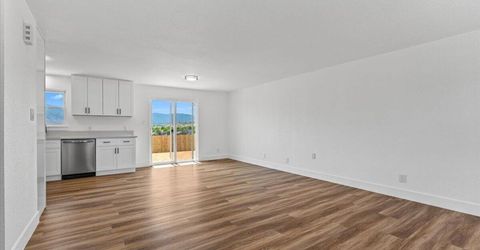 3914 Buckingham Square, Reno, NV 89503 Photo