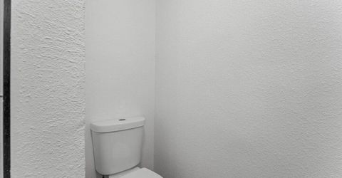 3914 Buckingham Square, Reno, NV 89503 Photo