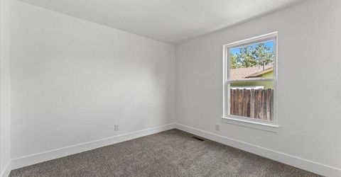 3914 Buckingham Square, Reno, NV 89503 Photo