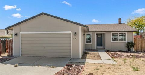 3914 Buckingham Square, Reno, NV 89503 Photo