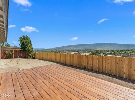 3914 Buckingham Square, Reno, NV 89503 Photo