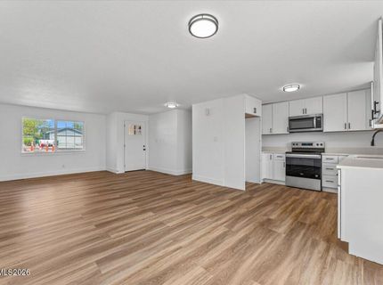 3914 Buckingham Square, Reno, NV 89503 Photo