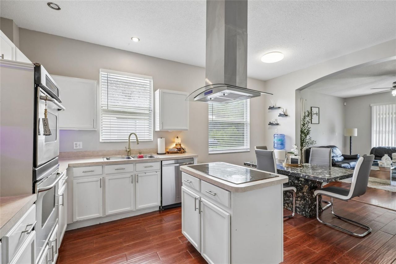 1982 Locust Berry Drive , Kissimmee, FL 34743 Photo