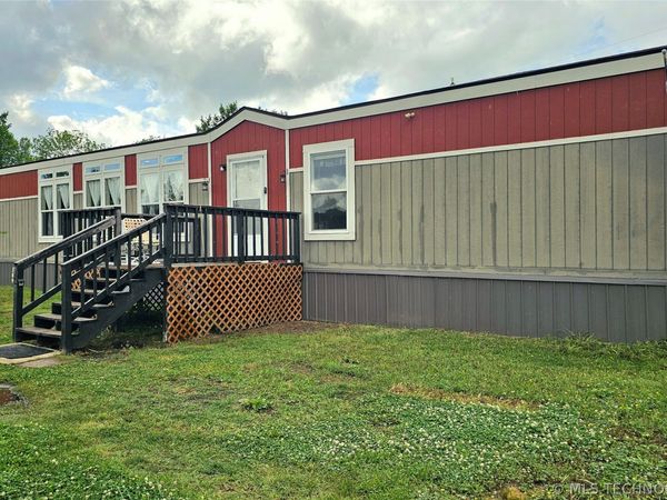 309 E Muskogee Avenue , Porum, OK 74455