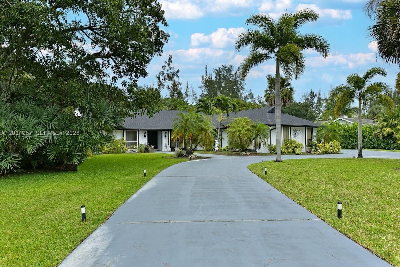 13353 Doubletree Cir, Wellington, FL 33414 Photo