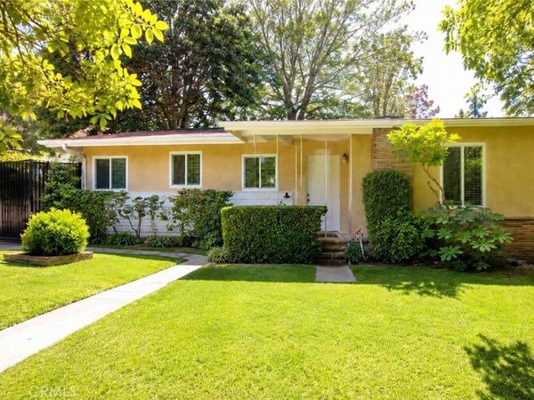 1005 Stradella, Los Angeles, CA 90077