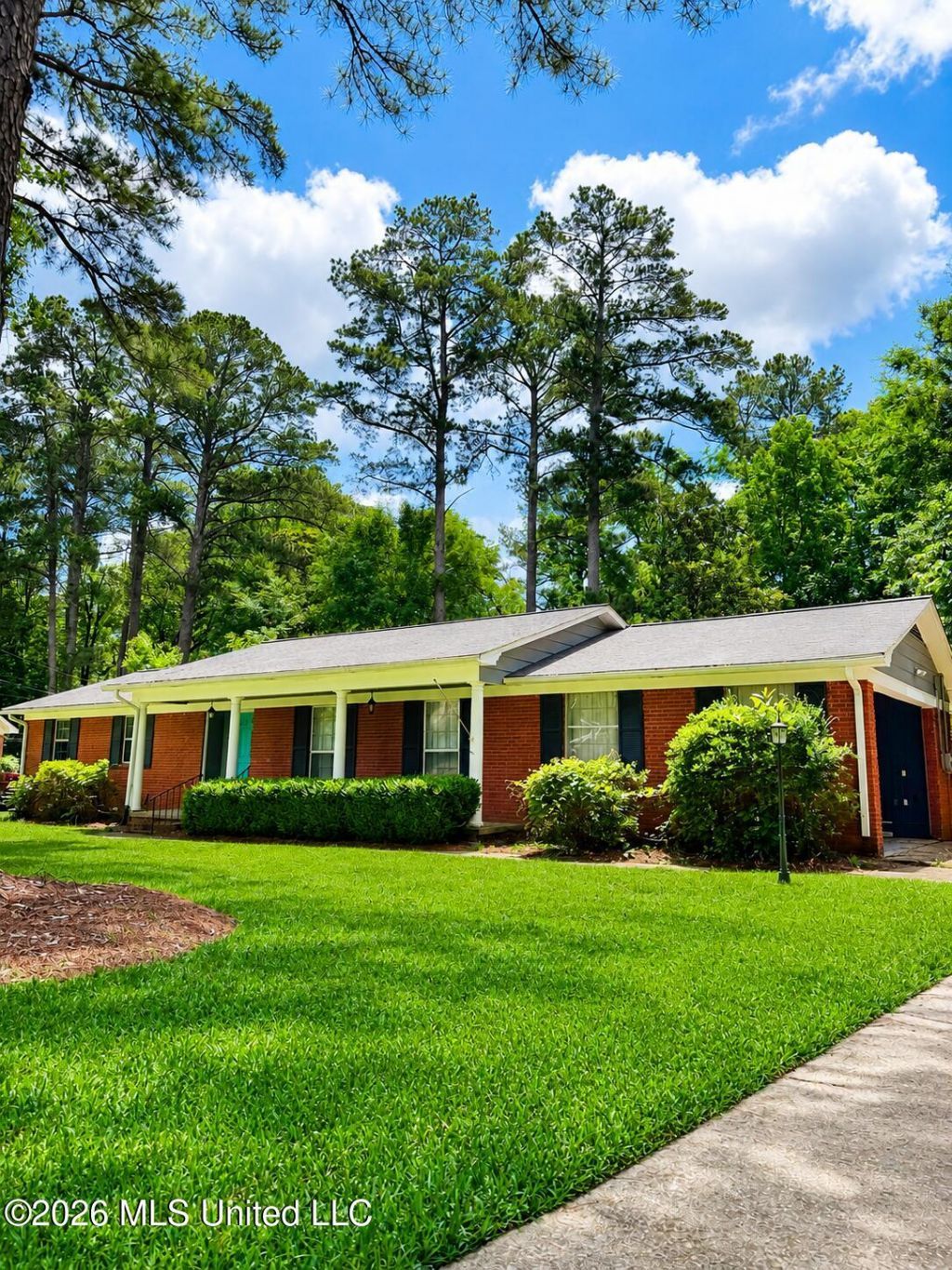 86 Pine Dell Drive, Louisville, MS 39339 Main Photo