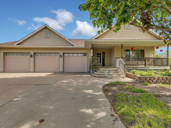 331 Countryside Lane , Albany, MN 56307