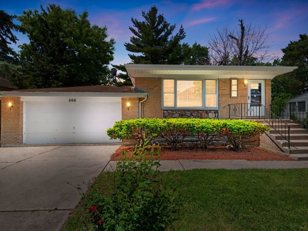 566 N Howard Avenue , Elmhurst, IL 60126