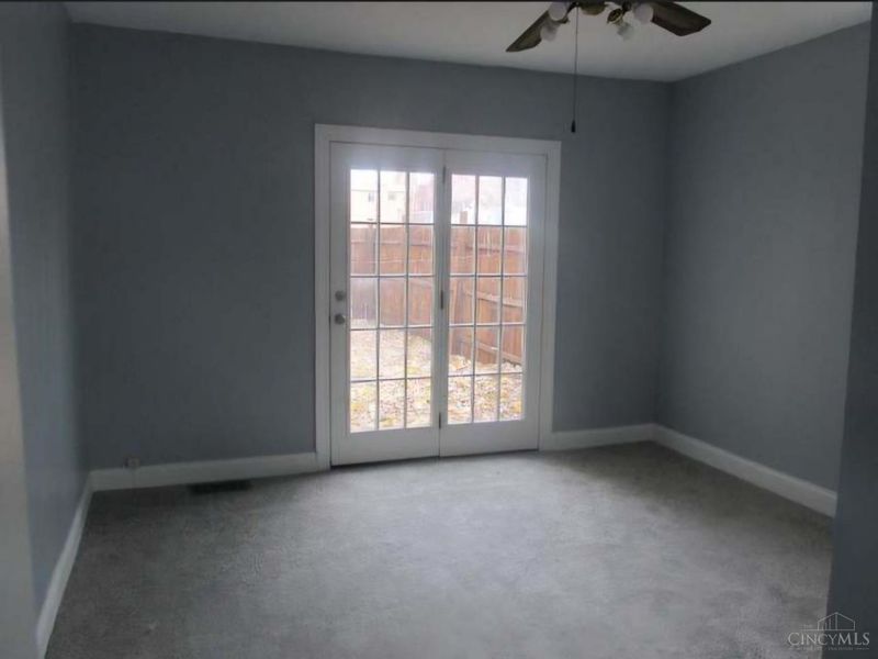806 Wachendorf Street, Reading, OH 45215 Photo 3