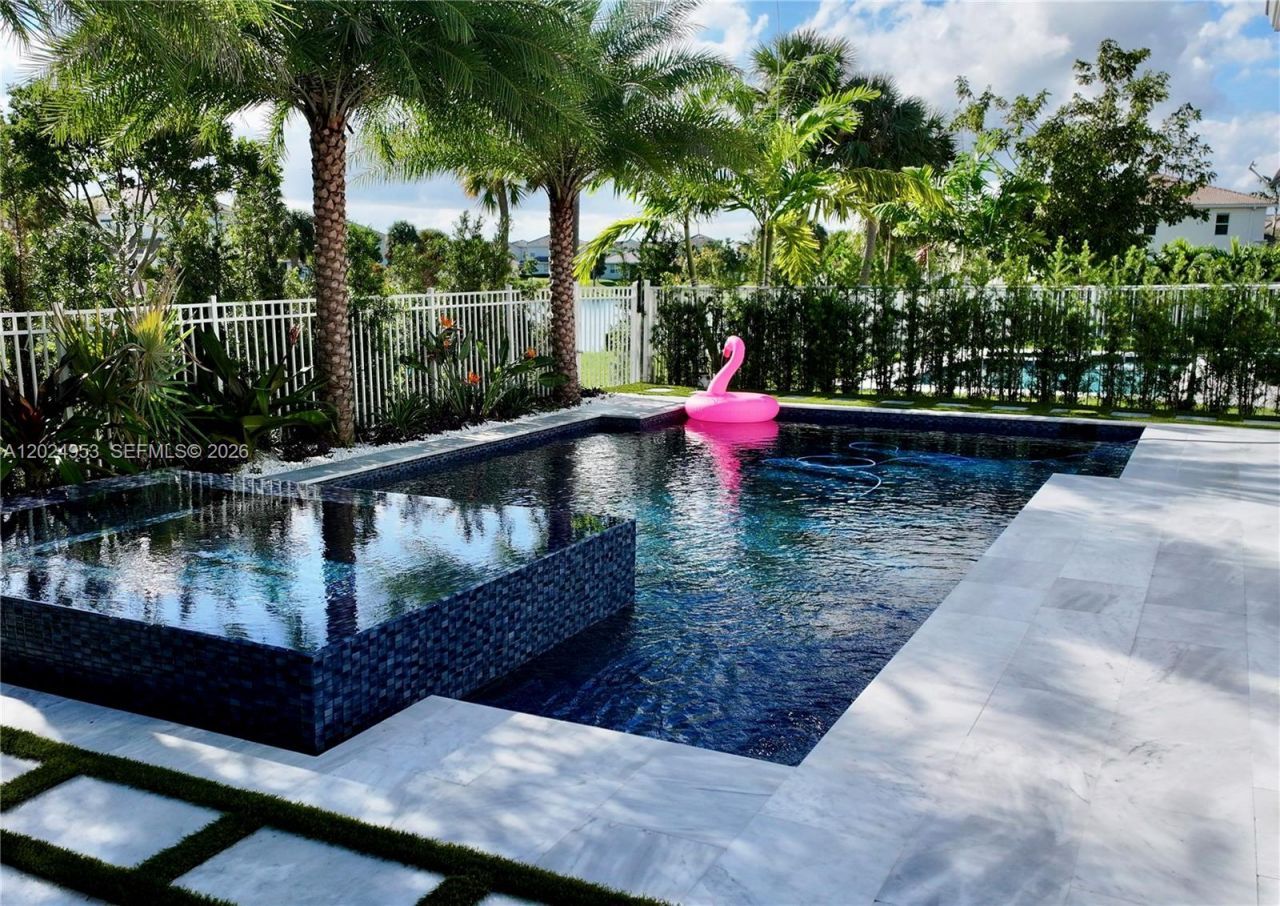 Please Call For Address, Hollywood, FL 33021 Photo