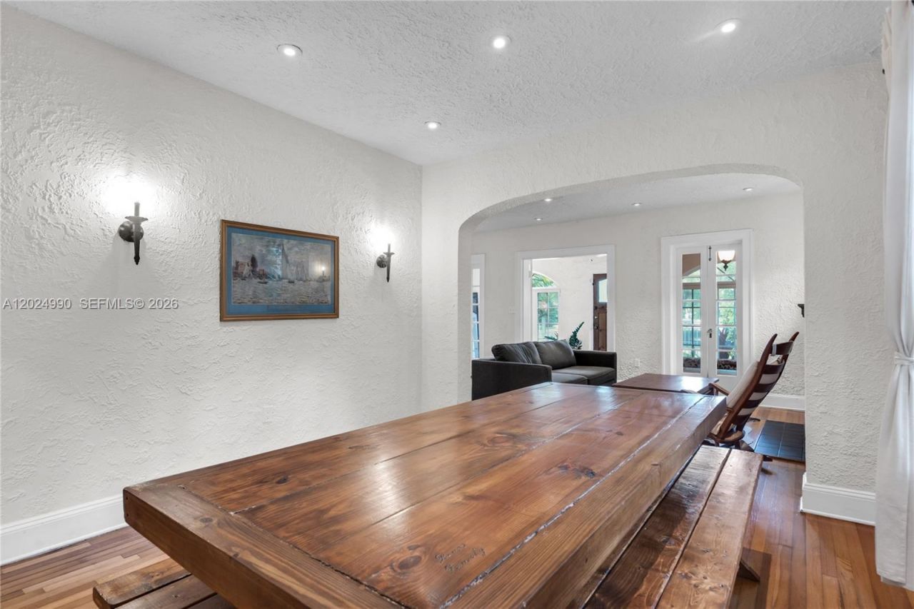 1119 Lisbon St , Coral Gables, FL 33134 Photo