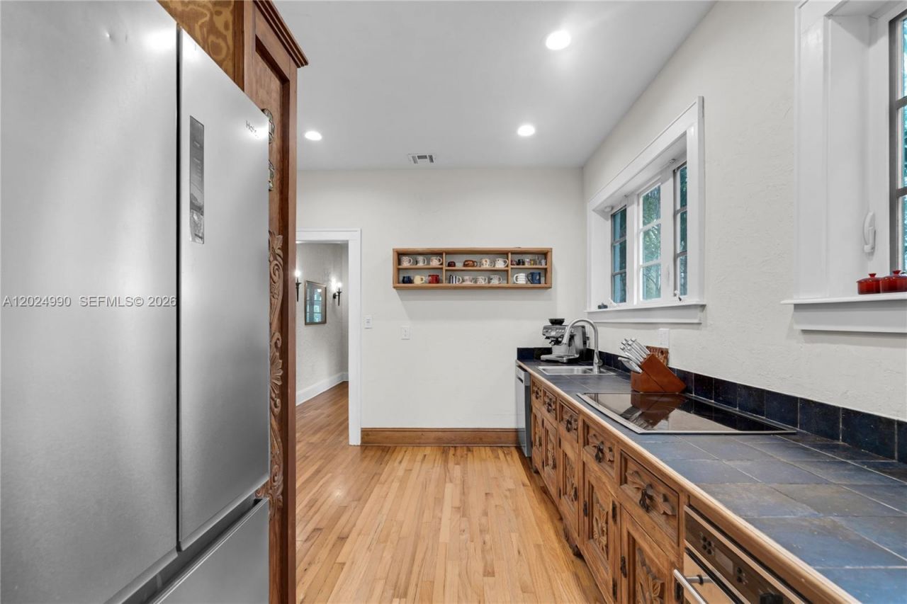 1119 Lisbon St , Coral Gables, FL 33134 Photo