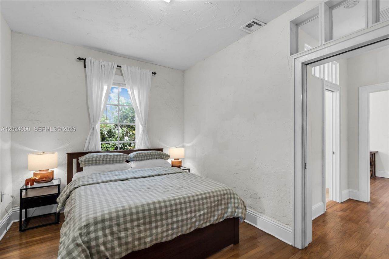 1119 Lisbon St , Coral Gables, FL 33134 Photo