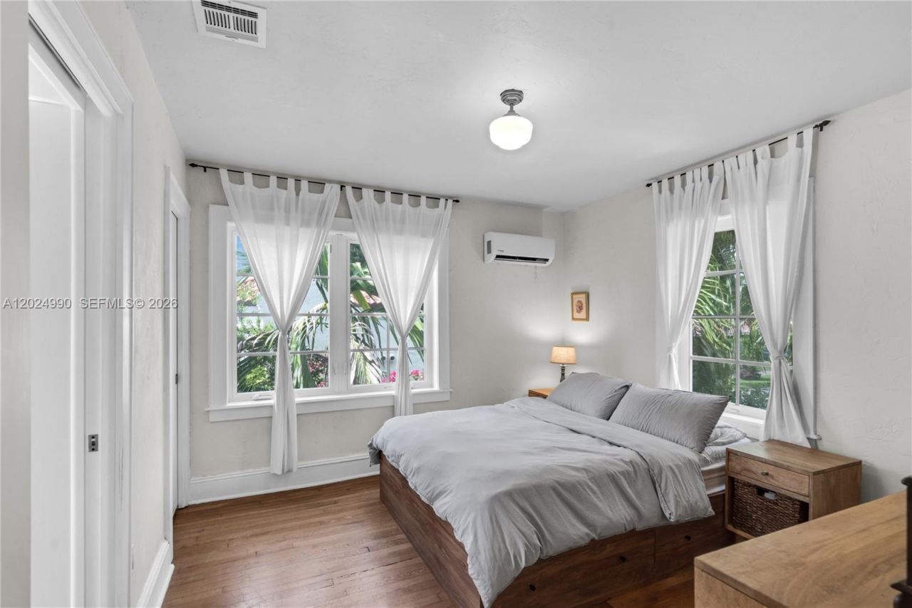 1119 Lisbon St , Coral Gables, FL 33134 Photo