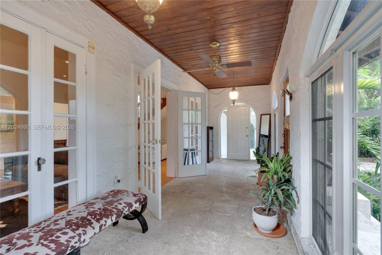 1119 Lisbon St , Coral Gables, FL 33134 Photo