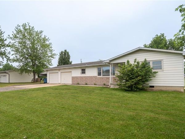 203 Depot Road , Bloomfield, MO 63825