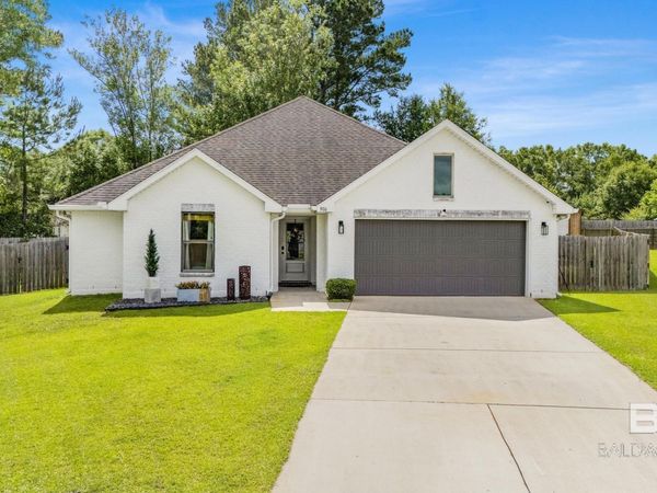 906 Savannah Court, Unit 42, Summerdale, AL 36580