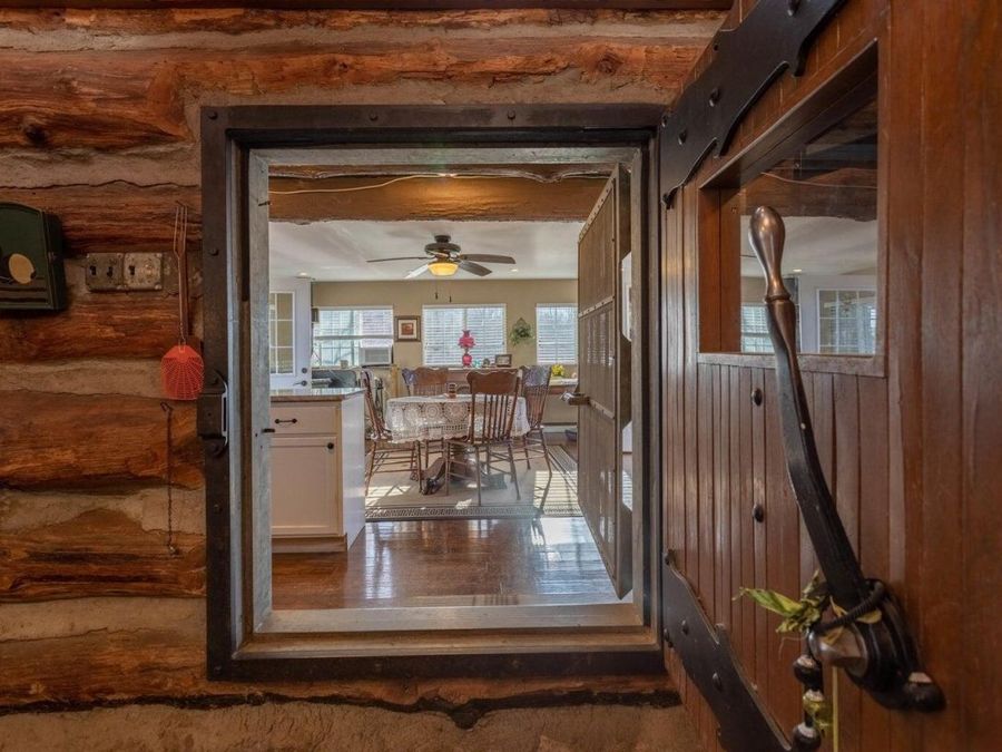 Property Image 11